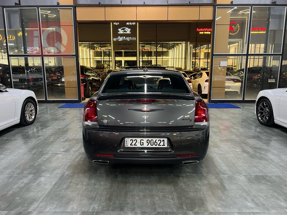 Chrysler 300